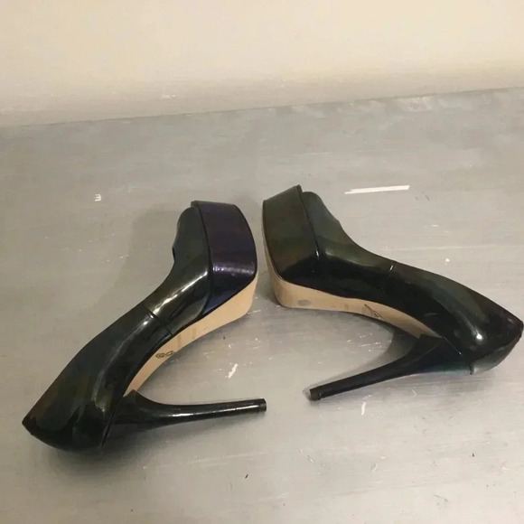 Brian Atwood Women's Bambola Pump Size 6 Platform Heels Chameleon Color  Change - Picture 9 of 14